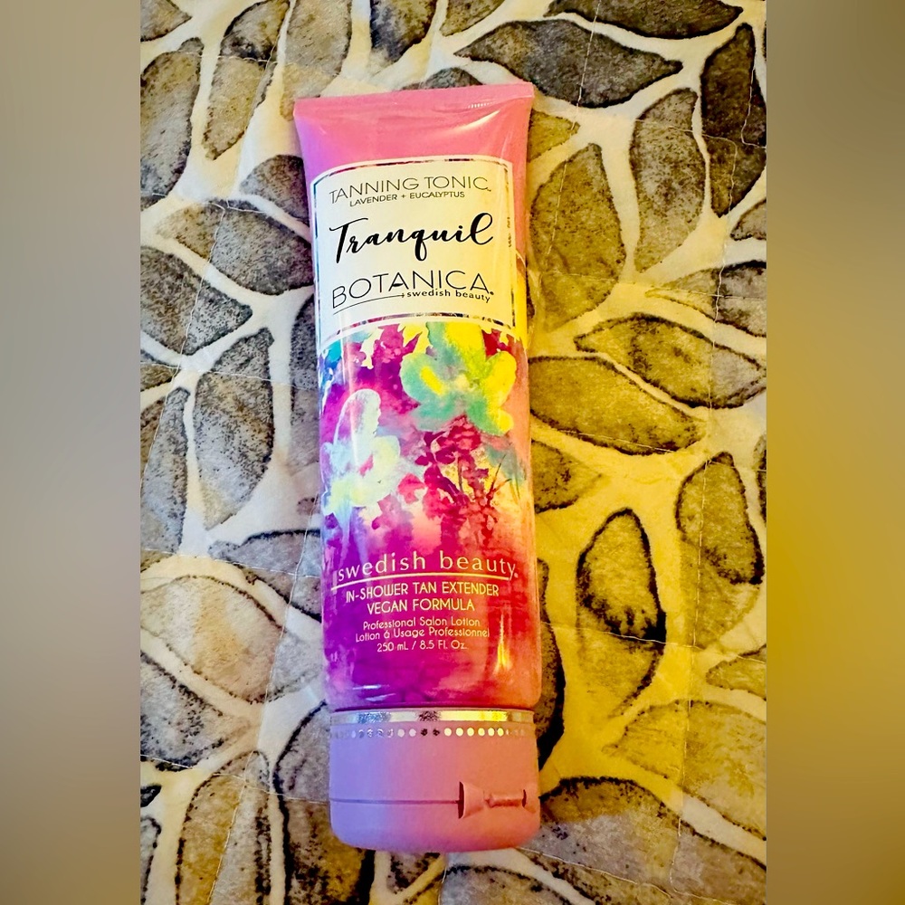 New unused Authentic Swedish Beauty shower tan extender  Lavender & Eucalyptus